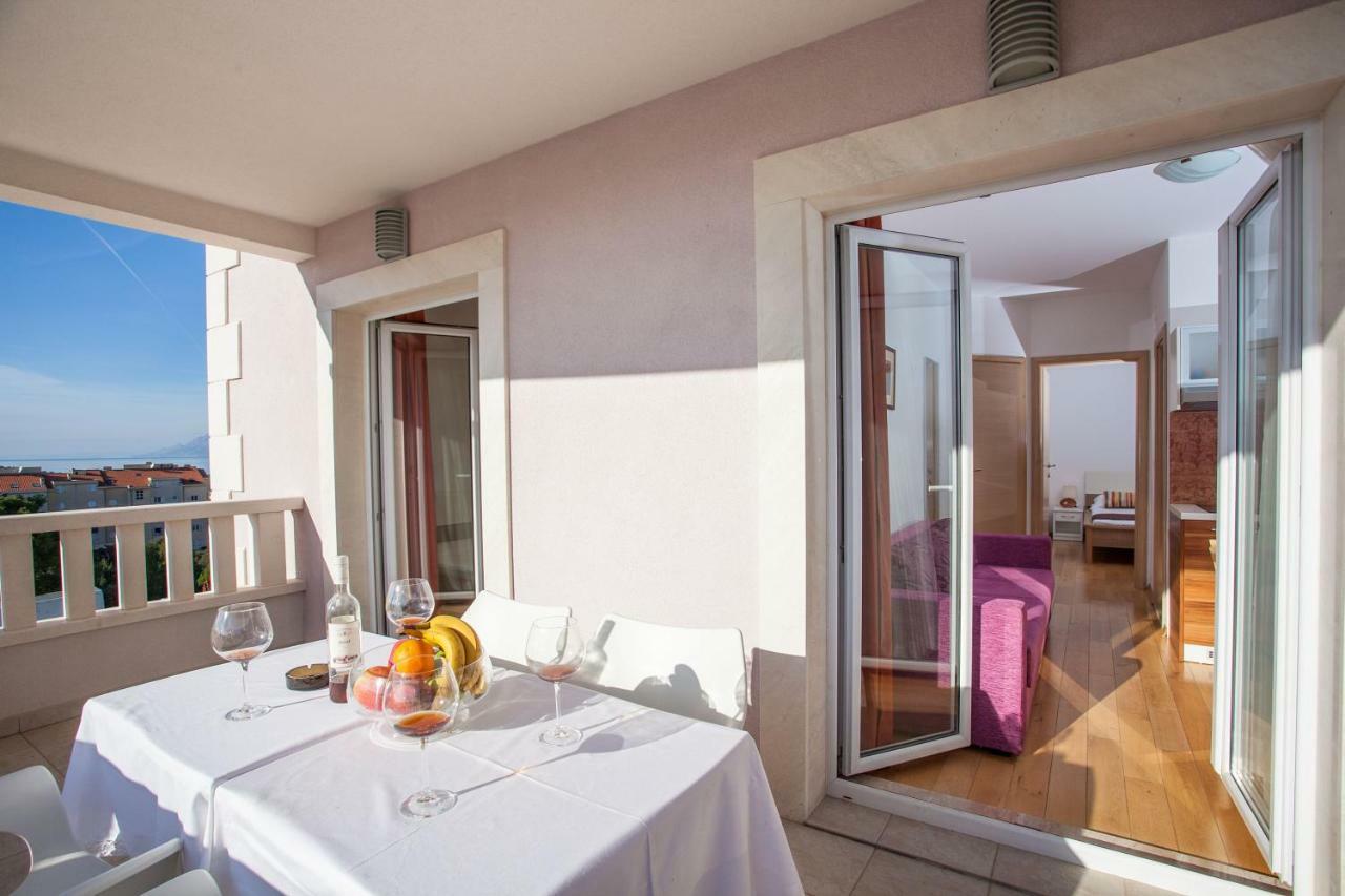 Luce Mit Pool Makarska