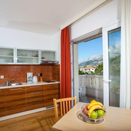 Villa Luce Mit Pool Makarska Exterior photo